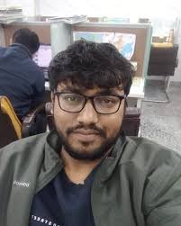 Success Story : सरकारी नौकरी की परीक्षा में 15 बार हुए फेल, फिर क्लीयर किया  यूपीएससी, ऐसे बने अफसर