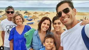 Get in touch with pedro fernández (@pedrofernandez97) — 646 answers, 4893 likes. Apresentador Pedro Fernandes Continua A Aproveitar A Seguranca Do Porto Santo Dnoticias Pt