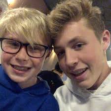 Grace Skinner and Braden Rozell's Wedding Website