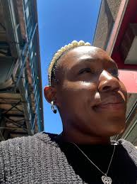 Hi yall I'm Deanna a gardener 🙂 OF SCIENCE HEALTHIER, THE A LONGER, VITAL  LIFE NEW LIVING OUANTUM MORE BODY Deepak Chopra, MD Jack Tuszynski, PhD, &  Brian Fertig, MD Lad adias