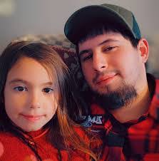 Allison Ahern's Instagram, Twitter & Facebook