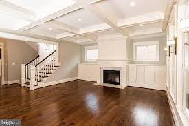 118 Kingsley Rd Sw Vienna Va 22180 Mls Vafx1069460 Zillow Coffered Ceiling Zillow Hardwood Floors