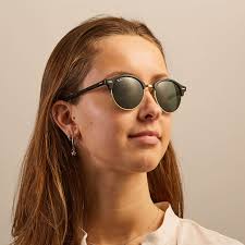 Rayban clubmaster modelleri, rayban clubmaster özellikleri ve markaları en uygun fiyatları ile gittigidiyor'da. Ray Ban Clubmaster Round Black Zonnebril Rb4246 901