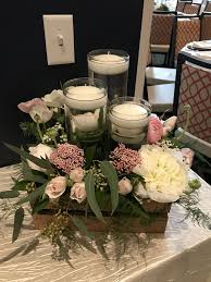 Photography by stacy smith evans photography (www.stacysmithevansphotography.com). Wedding Centerpiece Florist Carper S Florist Winchester Va Venue Shenandoah Lodge Wedding Floral Centerpieces Wedding Centerpieces Diy Flower Centerpieces