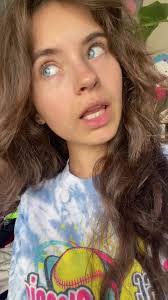 Hannah Korb's Instagram, Twitter & Facebook