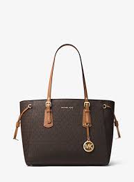 Une sélection de sac bandoulière pour toutes les tailles et toutes vos envies shopping, à partir de 37 euros, seulement sur modalova. Designer Shopper Und Shopping Bags Aus Leder Michael Kors