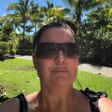 Carla Messer's Instagram, Twitter & Facebook