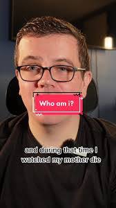 Chris Harl's Instagram, Twitter & Facebook