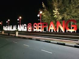Temukan tempat wisata terbaik di tangerang, banten. Suasana Malam Di Pantai Bagan Pantai Bagan Lalang Sepang Facebook