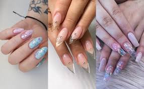 I am sure these summer nail designs will make you ready for your summer parties and trips. Glass Nails So Cool Und Glamouros Ist Der Neue Nageltrend