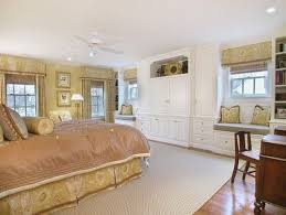 I mean can you even?! Houzz Curtains Home Design Decorating And Remodeling Ideas And Inspiration Kitchen And Traditional Bedroom Design Bedroom Built Ins Interior Design