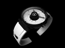 Silver Arrow Concept La Montre Pour Sls Amg Qui N Existe Pas