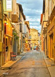 Une Rue Dans St Remy Provence By Fred Lord Via 500px France Travel Beautiful Vacation Spots Provence