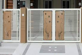 The front gate design for single floored house can be a double door gate with modern day locks. Door Idea Gate Wall Design Front Gate Design Compound Wall Gate Design