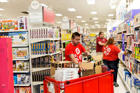 Walmart'S Bumpy Day: From Wage Increase To Store Closings - The New York  Times
