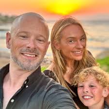 Hi looking at booking with Santa clause trips. Any reviews please