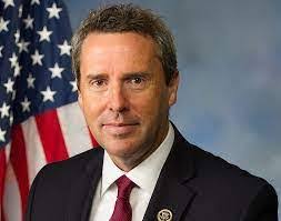 Jeremy Vicknair's Instagram, Twitter & Facebook