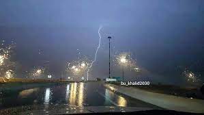 شبكة أجواء الإمارات ليكن وجهك باسما وكلامك لينا تكن أحب إلى الناس ممن يعطيهم الذهب والفضة 24 1 2017 تصوير المطارد instagram posts instagram photo