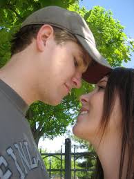 Can you believe it? Brad and Mallory are getting married!!