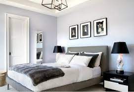 Doğanın rengi olan yeşil, gökyüzünün simgesi olan mavi yatak odasında kullanılabilecek renklerdir. Huzur Veren Yatak Odasi Renkleri Ve Modelleri