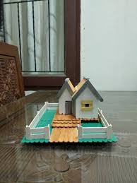 Tinggal sediakan stik es krim, lem dan cat warna perpaduan kuning,coklat dan hijau. Prakarya Maket Miniatur Rumah Sedang E Warna Dari Stik Es Krim Shopee Indonesia