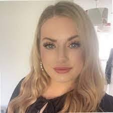 Emma Abercrombie's Instagram, Twitter & Facebook