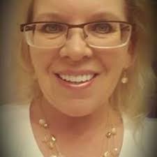 Amy Courter's Instagram, Twitter & Facebook