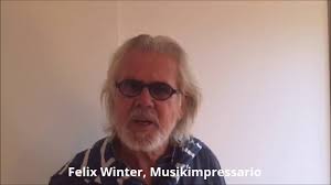 Felix Winter's Instagram, Twitter & Facebook