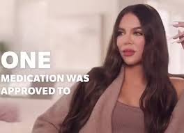 We talk to a woman who had a nose job to find out what it's really like to get plastic surgery. Khloe Kardashian Hits Back At Twitter User Who Said She Looks Like An Alien Due To Too Much Plastic Surgery