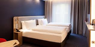Executive vice president, global corporate affairs. Hotel In Goppingen Holiday Inn Express Goppingen