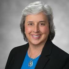 Colleen Winston's Instagram, Twitter & Facebook