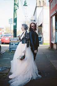 Rock And Roll Wedding Photography Rock N Roll Wedding Dresses Grunge Wedding Punk Wedding Dresses
