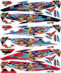 Motor ini dibekali hook di lehernya untuk meletakkan kantong belanjaan. Desain Cutting Sticker Motor Supra X 125