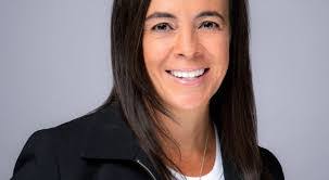 Marian Lowe's Instagram, Twitter & Facebook