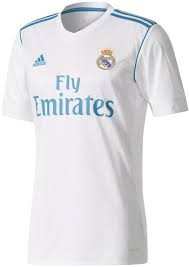 / beim legendenkick von real madrid trägt robe. Real Madrid Trikot Home Saison 17 18