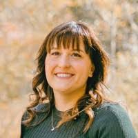 Jennifer Whorton's Instagram, Twitter & Facebook