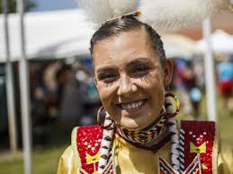 Dance, drums, singing bring hundreds to Prairie Island wacipi