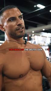 Why I train my chest only once a week? Here is why!