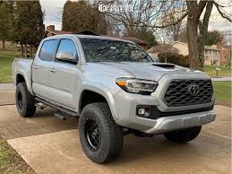 If you want to increase your tire size and maintain a quality ride for your toyota truck or suv, readylift has everything you need. Readylift 3 Suspension Lifts For 05 20 Toyota Tacoma 69 5 Custom Offsets