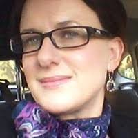 Alicia Burger's Instagram, Twitter & Facebook