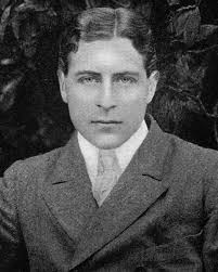 Laurence Doherty's Instagram, Twitter & Facebook