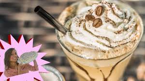 Il frappé al caffè conquista al primo sguardo: Frappe Al Caffe Con Panna Youtube