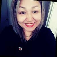 Lucia Hopper's Instagram, Twitter & Facebook