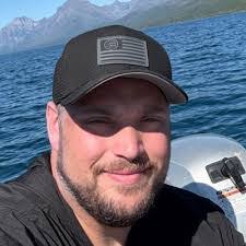 Heather Mcewen's Instagram, Twitter & Facebook