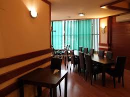 Cazare vatra dornei, oferte cazari vatra dornei, informatii cazare si servicii hoteluri pensiuni vile vatra dornei, rent a car, obiective si trasee turistice, vremea, mersul trenurilor, harti, turism moldova. Hotel Silva Vatra Dornei