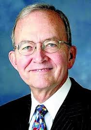 Attorney donated time and talent to benefit community