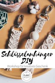 Du Bist Auf Der Suche Nach Einem Kreativen Diy Fur Einen Schlusselanhanger Besuche E Schlusselanhanger Selber Machen Makramee Anleitung Traumfanger Dekoration