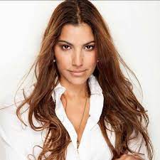 Trust me when i say her words can make you fall in love. Vania De Moraes Home Facebook