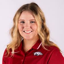 Kendall Todd's Instagram, Twitter & Facebook