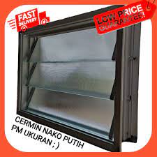 Tingkap sebuah kereta terpaksa dipecahkan oleh seorang lelaki selepas pemiliknya meninggalkan kenderaan yang menghalang laluan keluar, lapor berita harian. Cermin Nako Louvre Window Glass Shopee Malaysia